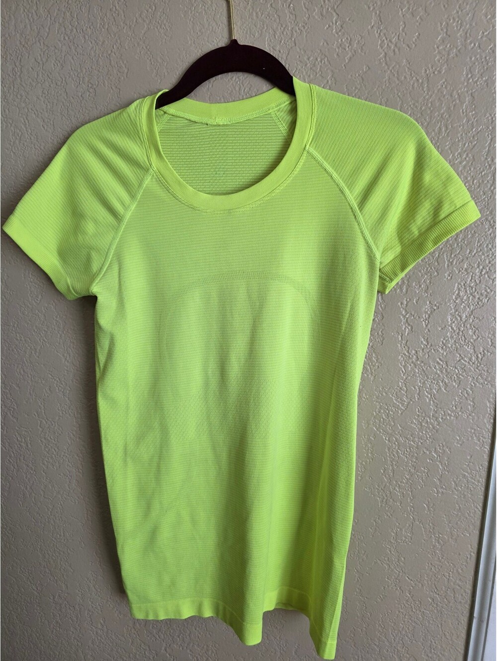Athleta Swiftly Tech Yellow Neon Short Sleeve Athletic Shirt Size 6